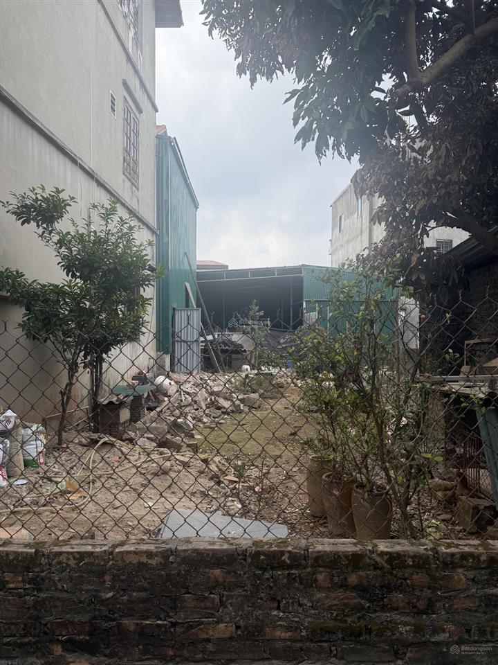 86.4m2 đất cự khối mặt tiền 4.7m vuông như bao diêm ngõ thông xe 16 chỗ giá 7.15 tỷ  0902 132 ***