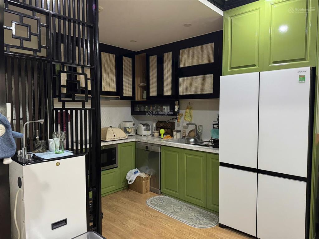 Căn hộ may mắn, nội thất decor cao cấp, có slot đỗ xe ô tô, 68m2, bán cho người khởi sự lập nghiệp