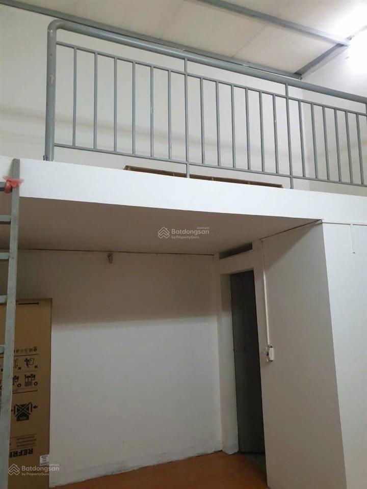 Cho thuê phòng trọ khép kín 25m²  có gác xép  gần bách khoa, giải phóng. có nội thất cơ bản