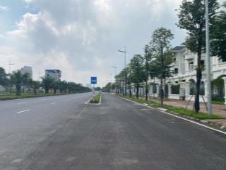 Bán gấp biệt thự 200m2, kđt vườn cam, mặt vành đai 3.5, giá đầu tư chỉ 52.x tỷ