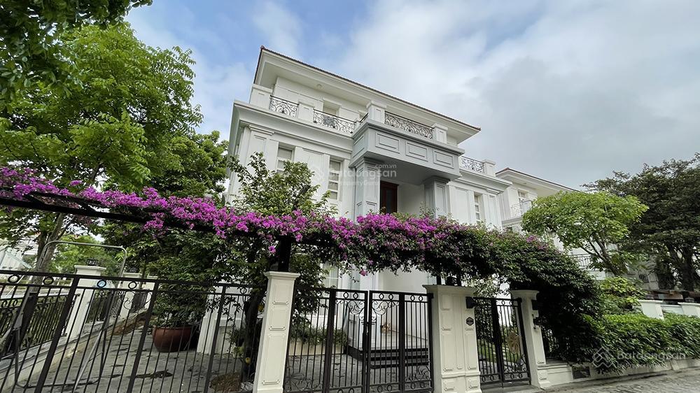 Cho thuê biệt thự 210m2 splendora bắc an khánh, full nội thất sạch sẽ.  0977 164 ***