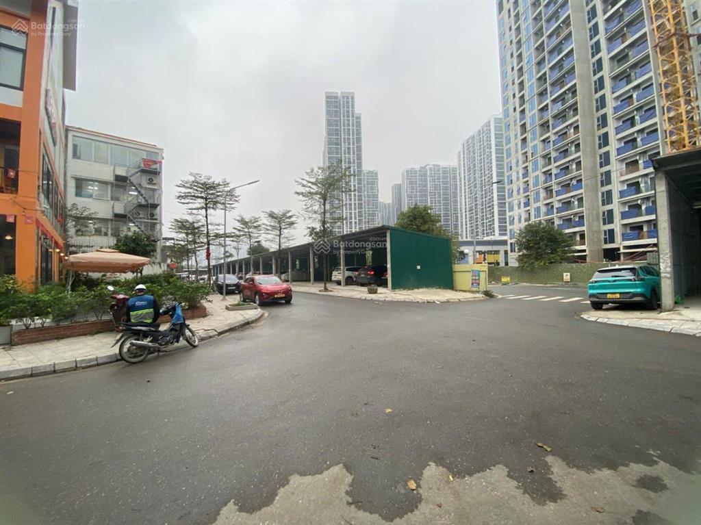 Có 102! bán gấp cặp liền kề 262m², lô góc kđt bảo sơn, trục thông vinsmart, view vườn hoa đẹp