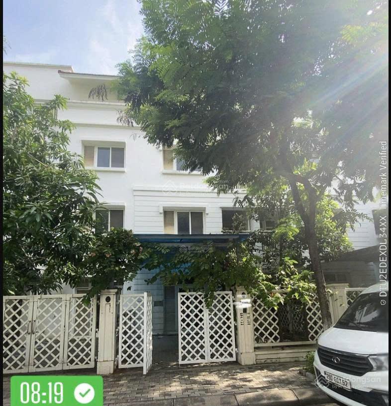 Bán gấp liền kề mailand hanoi city, dt 126m2 hai mặt đường giá chỉ 26,9 tỷ