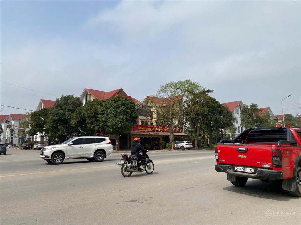 Bán gấp biệt thự newhouse city, dt 204m2, mt 12m, sđcc, giá rẻ chỉ 68.1tr/m2