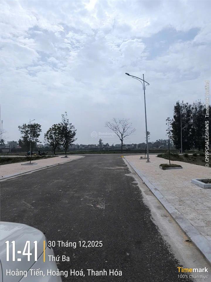 Bán lô đất đấu giá mb 75 hải tiến, cách biển 700m, hướng đông 120m2 giá 1180 triệu