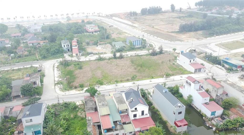 Bán lô đất xã hoằng trường, cách biển 150m sát flamingo giá 3,5 tỷ