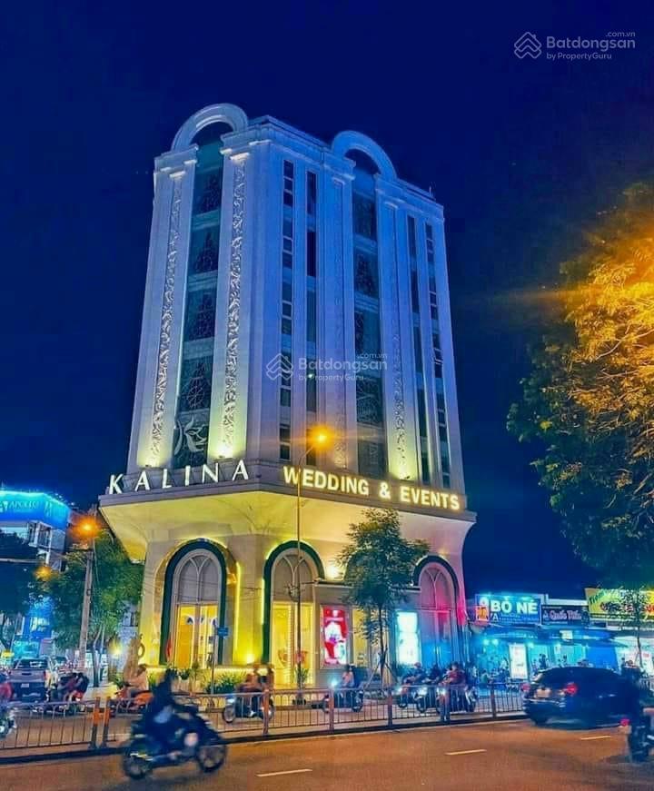 Chính chủ cần bán gấp nhà mặt tiền bạch vân khu kd vàng quận 5.dt4x20m 1 trệt,5 lầu giá 26 tỷ