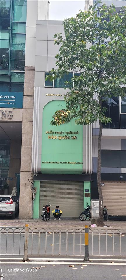Bán nhà mt trần hưng đạo p2,q5 .dt4.1x13m vuông vức 3 lầu mới giá chỉ 26 tỷ(gần trần bình trọng)