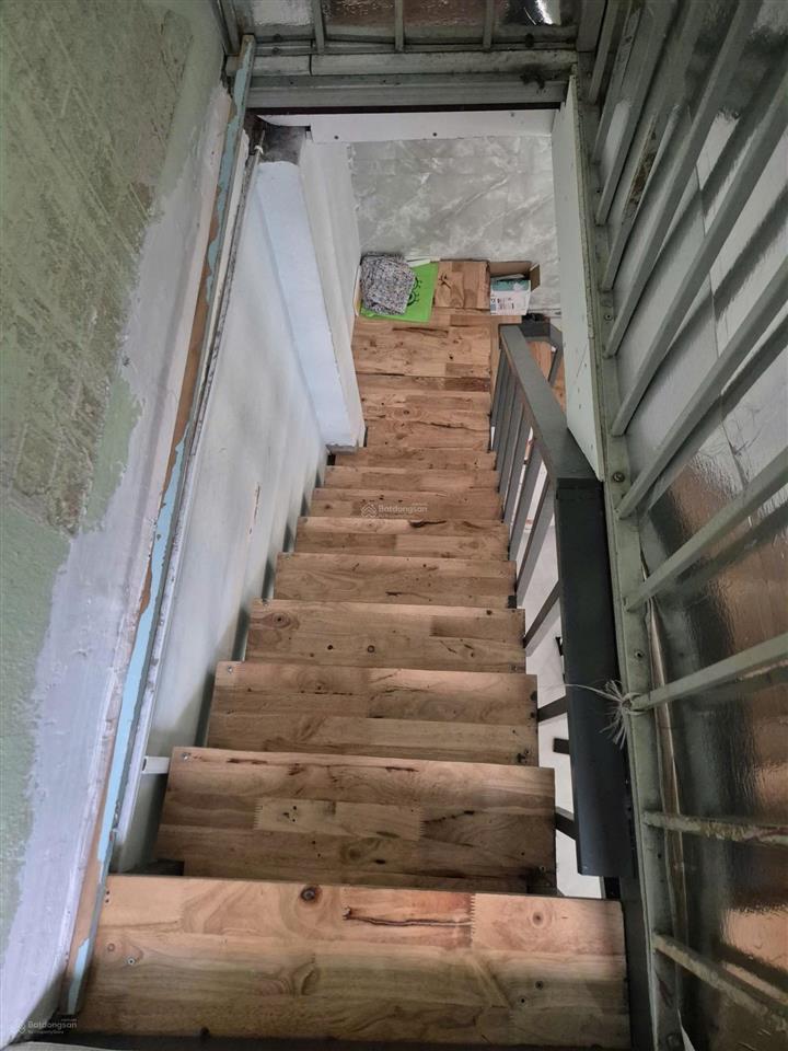 Nhỉnh 1ty nhà shr tân chánh hiệp 35 q12 sát tô ký khúc gần cầu vượt quang trung về gò vấp cực gần