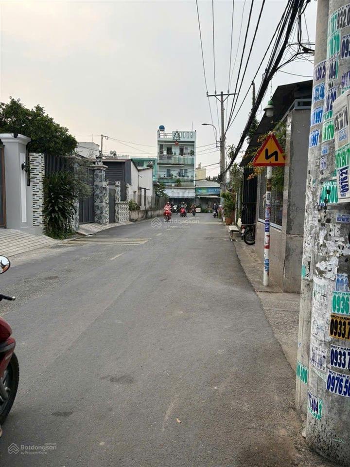 Nhỉnh 4ty đất shr 5x25 hẻm 5m tân xuân 7 gần thị trấn hóc môn xây tự do, khu dân cư đông đúc