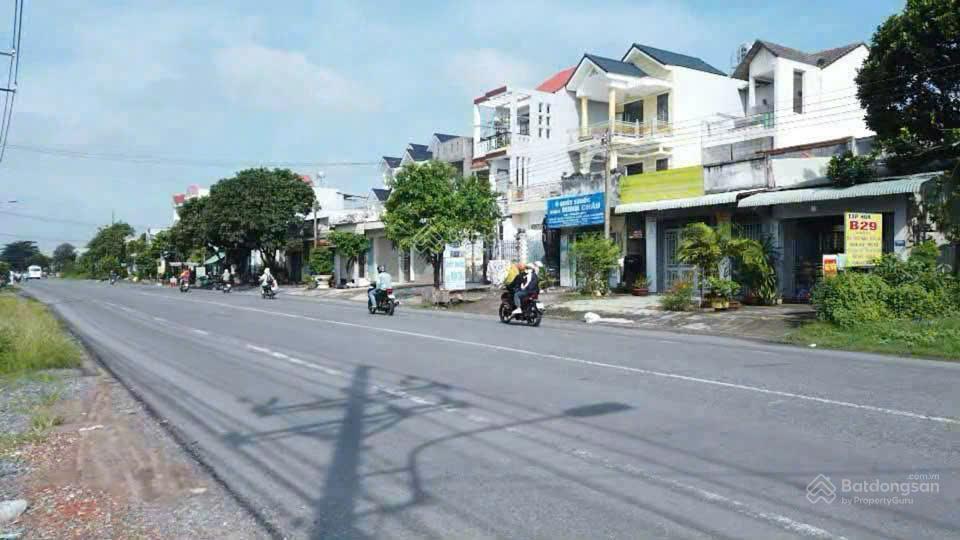 Cần bán lô đất trống mặt tiền đường quách thị trang, cách đường vành đai 3  2,4km