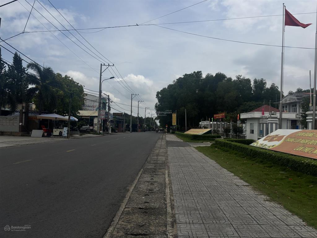 Cần bán lô đất 100m2 có 80m2 thổ cư mặt tiền đường huỳnh văn luỹ