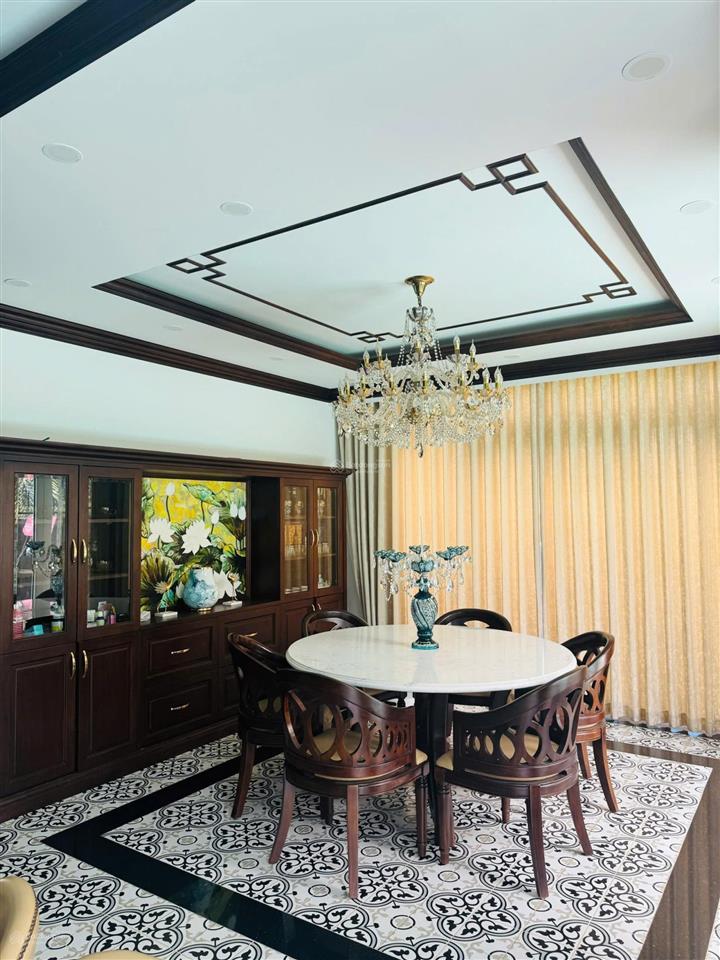 Bán biệt thự villa thủ thiêm  sân vườn hồ bơi  full tiện ích cao cấp  chỉ 68 tỷ