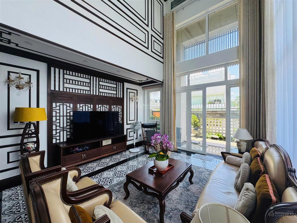 Bán biệt thự villa thủ thiêm  sân vườn hồ bơi  full tiện ích cao cấp  chỉ 68 tỷ