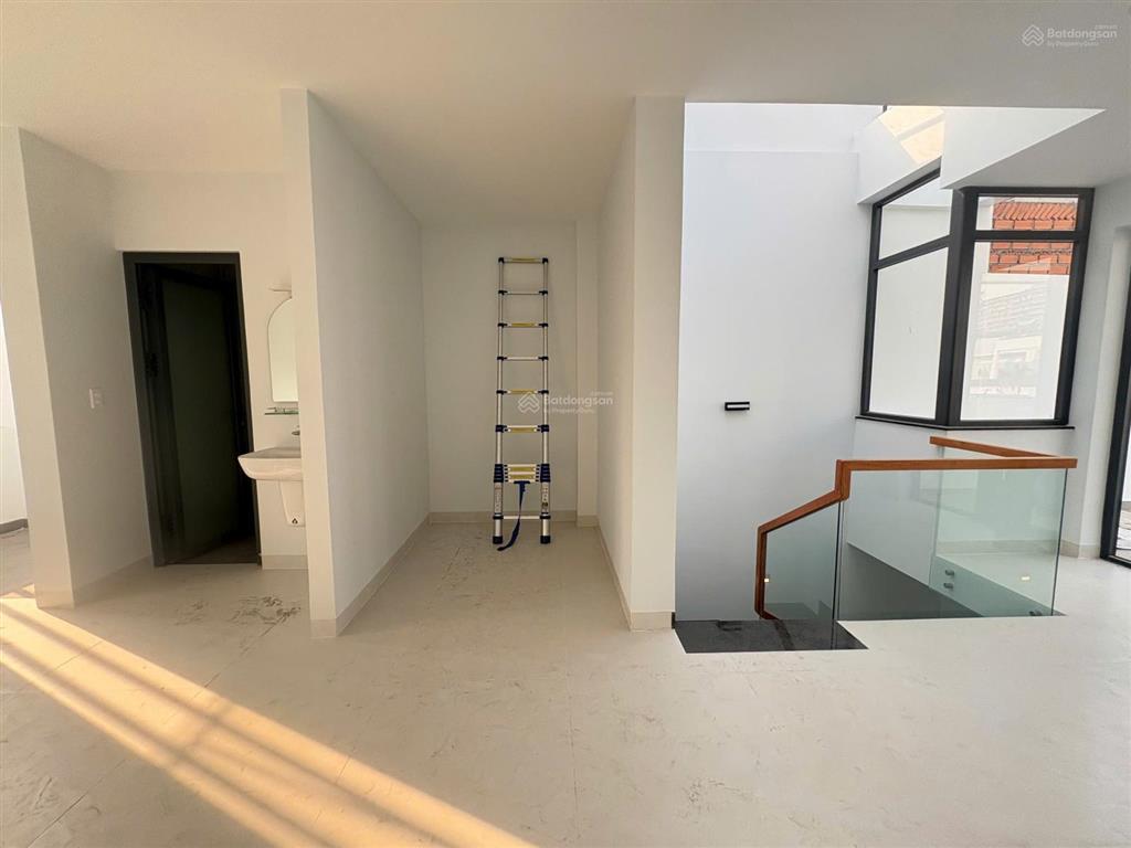 Cho thuê nhà nguyên căn khu mystery hưng thịnh, quận 2, nhà đẹp ở ngay