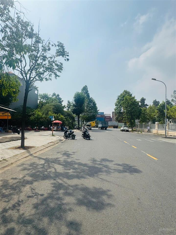 Bán nhanh lô đất phú gia cát lái quận 2  7x17m,đường thông dài, vị trí cực kì đẹp