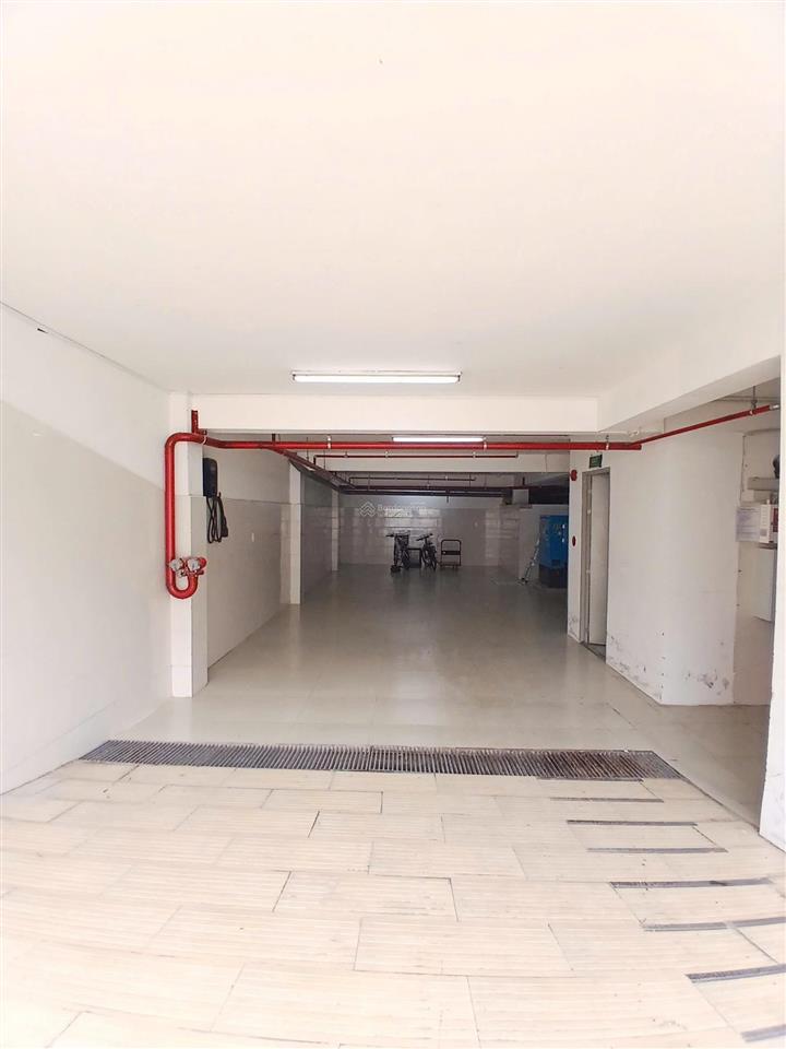 Bán tòa nhà văn phòng dự án huy hoàng nguyễn văn kỉnh, dt 8x20m giá 79 tỷ, gần sông