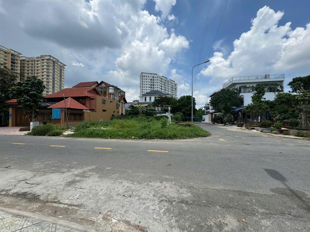 Bán đất biệt thự góc 2 mt 220m² sát công viên ven sông khu phú nhuận 10 mẫu