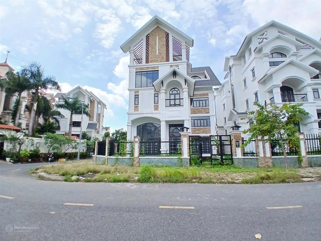 Cần bán biệt thự góc đẳng cấp khu thạnh mỹ lợi giá tham khảo tốt trong khu vực 20 tỷ