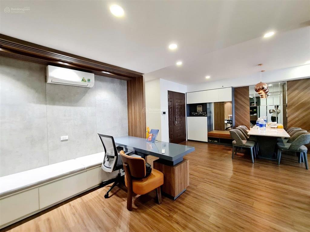 Bán căn hộ cosmo nguyễn thị thập q7  3pn 2wc giá 7,8 tỷ all in  trúc 0393 885 ***