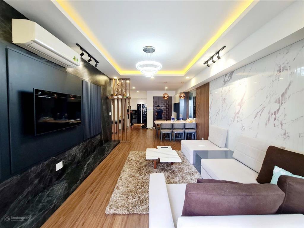 Bán căn hộ cosmo nguyễn thị thập q7  3pn 2wc giá 7,8 tỷ all in  trúc 0393 885 ***