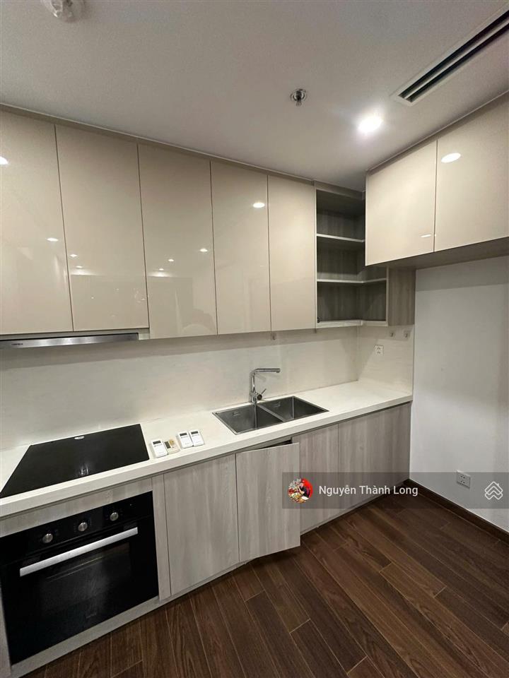 Bán căn hộ 3pn masteri west heights tầng trung, view thoáng, ban công đn mát mẻ, sổ đỏ chính chủ