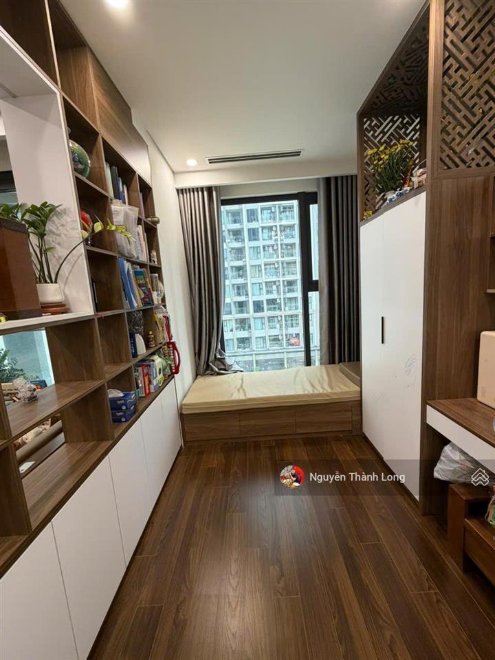 Bán gấp căn hộ masteri west heights, tầng thấp, ban công đn mát mẻ  view nội khu resort siêu đẹp !