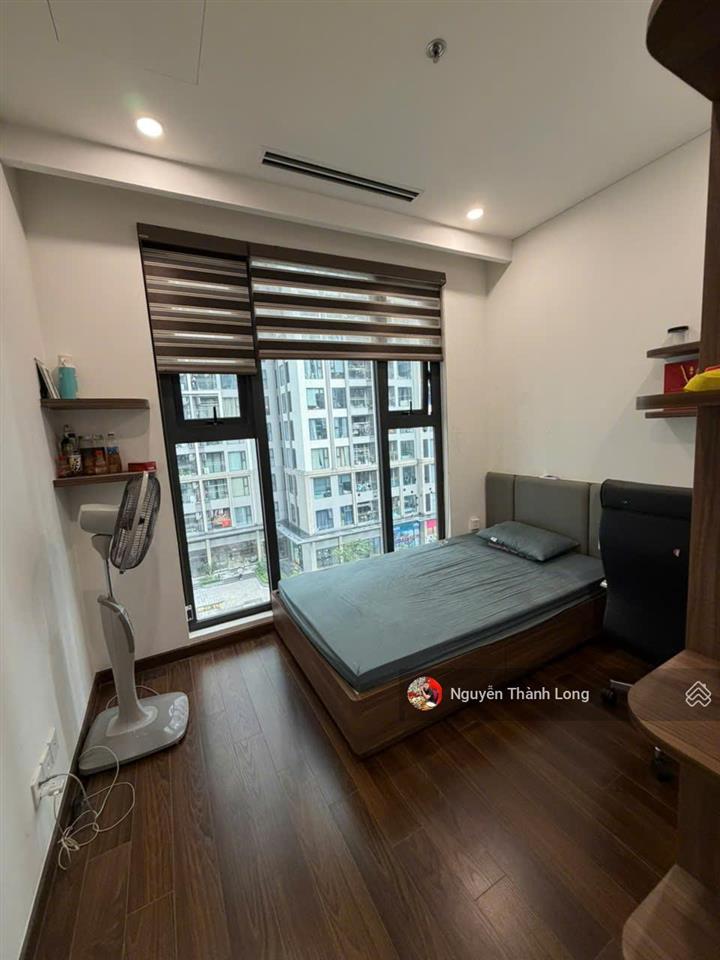 Bán gấp căn hộ masteri west heights, tầng thấp, ban công đn mát mẻ  view nội khu resort siêu đẹp !