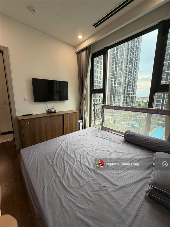 Bán gấp căn hộ masteri west heights, tầng thấp, ban công đn mát mẻ  view nội khu resort siêu đẹp !