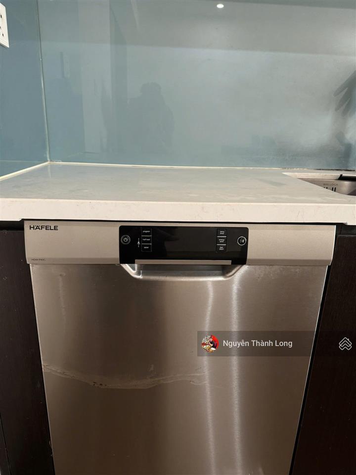 Siêu phẩm vimeco  căn hộ đẹp, rộng rãi, có slot ô tô, chủ thiện chí bán gấp, giá thương lượng !