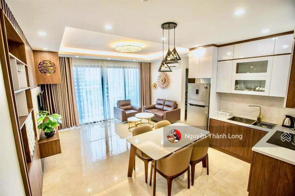 View hồ mát mẻ  căn hộ dcapital giá hợp lý  72m2  2n2vs  chủ thiện chí bán  giá cực hấp dẫn !