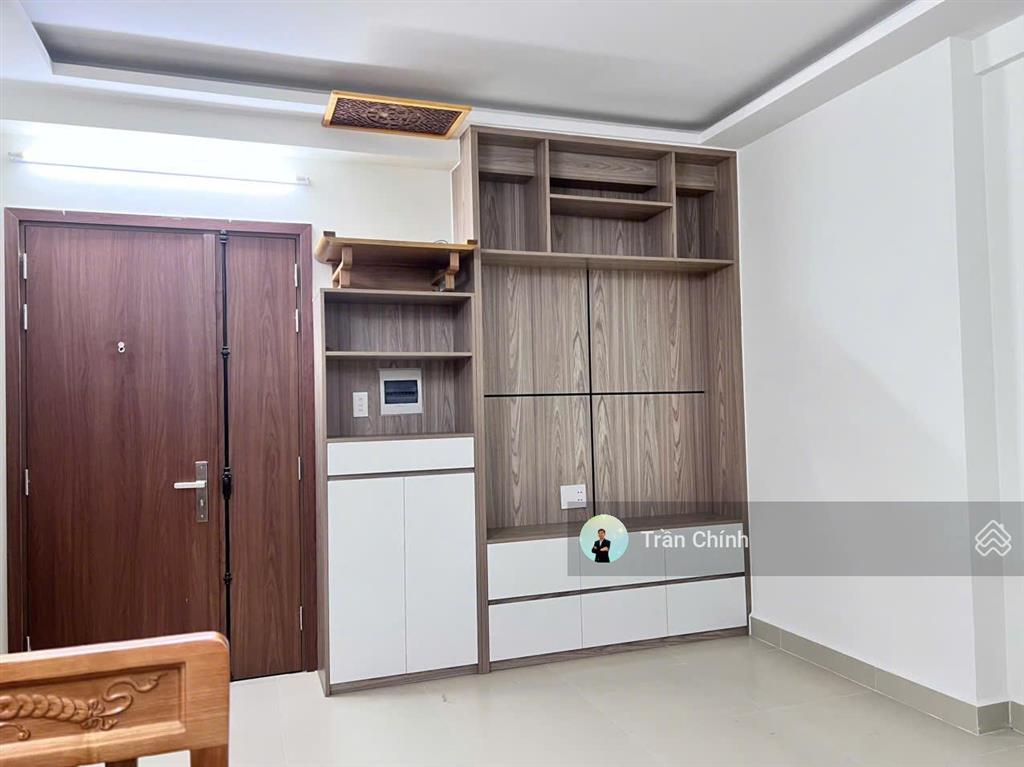 Chính chủ cần bán căn 2pn 58m2 giá 1,8 tỷ. bao sang tên. hỗ trợ vay 3 bên. sổ sẵn. mã căn ch1608