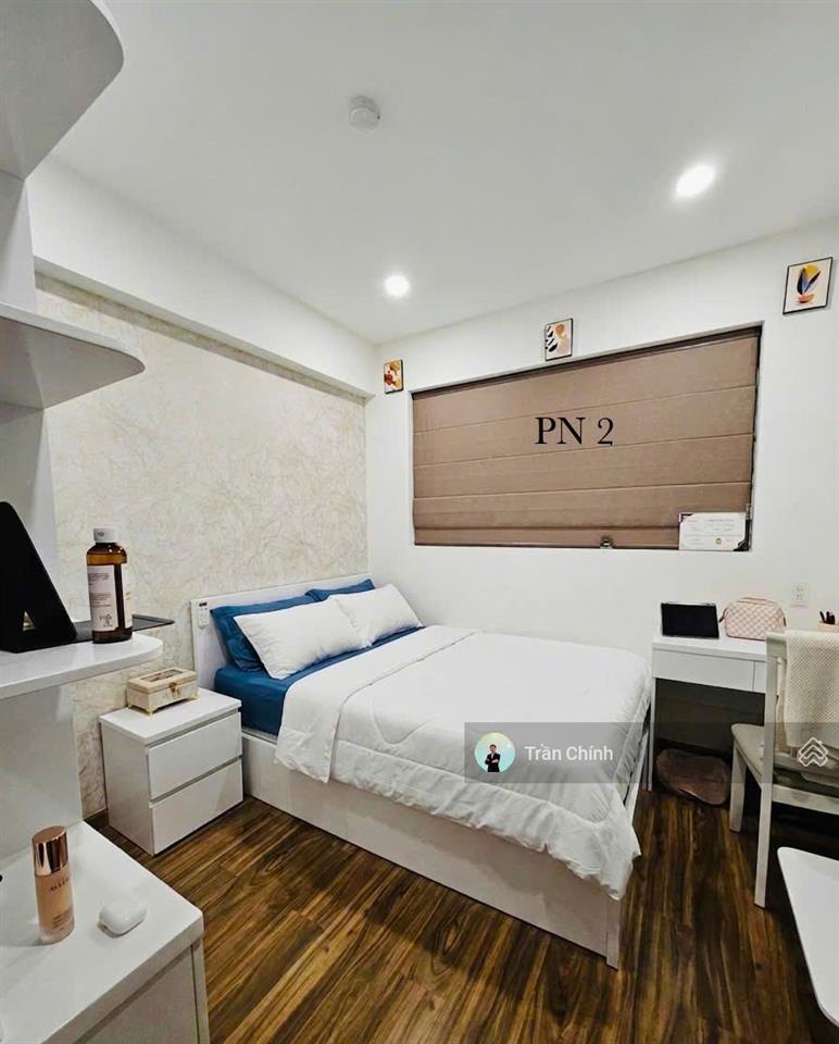 Bán gấp căn hộ 3pn full nội thất view biệt thự giá chỉ 2,85 tỷ