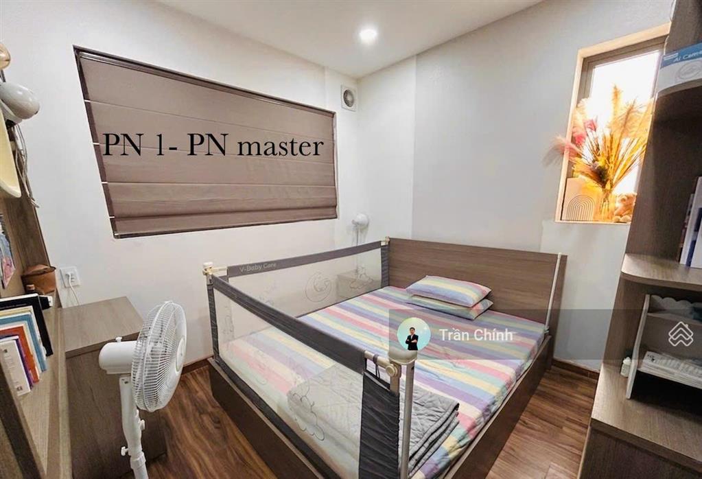 Bán gấp căn hộ 3pn full nội thất view biệt thự giá chỉ 2,85 tỷ