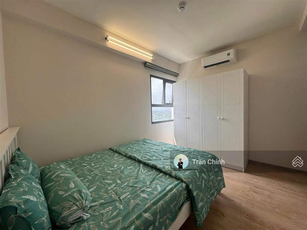 Cho thuê căn 3 phòng ngủ  86m2 đầy đủ nội thất. dọn vào ở ngay