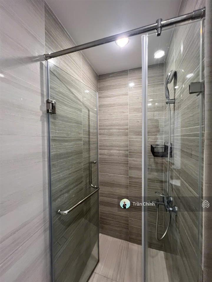 Bán căn 1pn  52,25m² view sân golf giá 2,2 tỷ. sổ sẵn