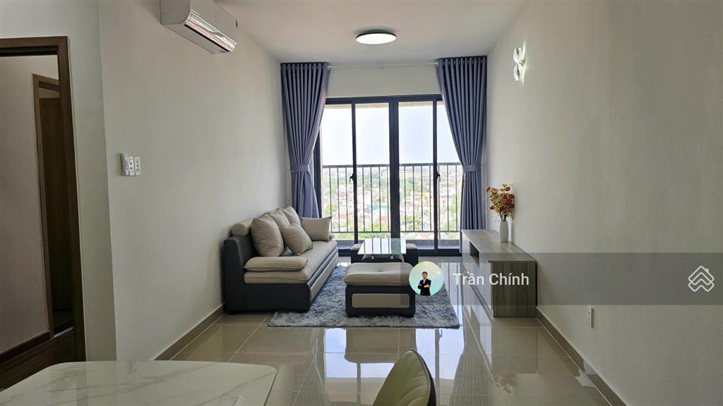 Bán căn 2pn  67m2 full nội thất. mua vào là ở ngay. nội thất liền tường cực đẹp.