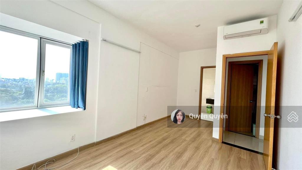 Charmington cho thuê studio 31m2 11 triệu view ngoài thoáng, nt y hình được đkkd treo bảng hiệu