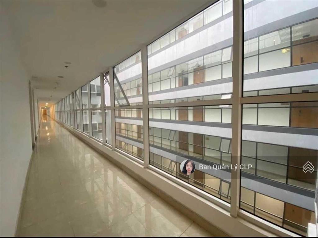 Quận 10 charmington ot 35m2 bán 1,9 tỷ bao sang tên, view ngoài có sẵn hđ thuê ổn định