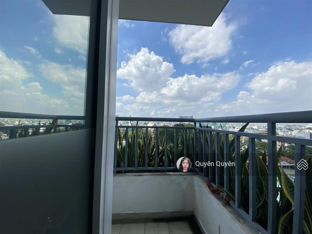 Văn phòng charmington dt 80m²  30 triệu view hồ bơi, free setup 1 tháng, được đkkd,  24/24