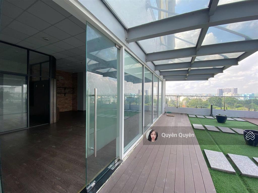 Văn phòng charmington dt 80m²  30 triệu view hồ bơi, free setup 1 tháng, được đkkd,  24/24