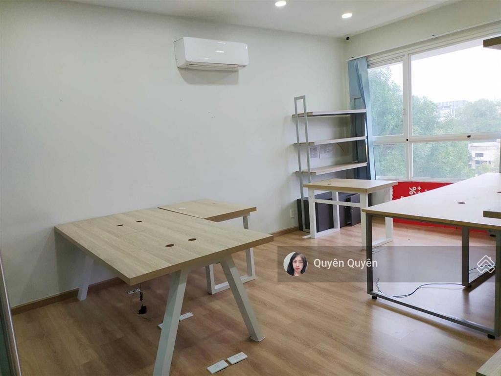 Gấp sàn vp quận 10 200m²  70 triệu đủ bàn ghế, phòng ban, sẵn sàn làm việc ngay, còn bớt  qq