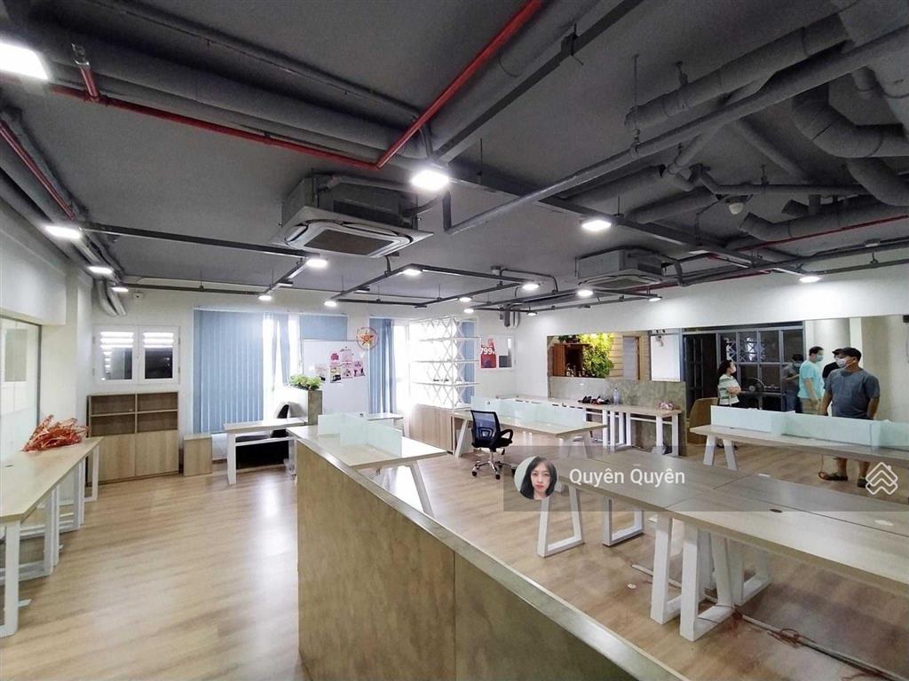 Gấp sàn vp quận 10 200m²  70 triệu đủ bàn ghế, phòng ban, sẵn sàn làm việc ngay, còn bớt  qq