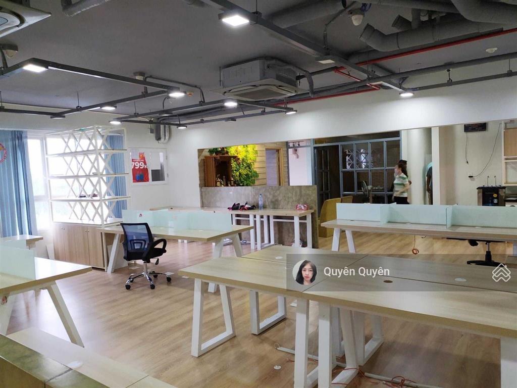 Gấp sàn vp quận 10 200m²  70 triệu đủ bàn ghế, phòng ban, sẵn sàn làm việc ngay, còn bớt  qq