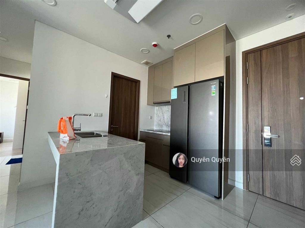 Kingdom cho thuê 2pn 2wc 73m2 full  23 triệu/tháng , có suất oto, gym bơi free