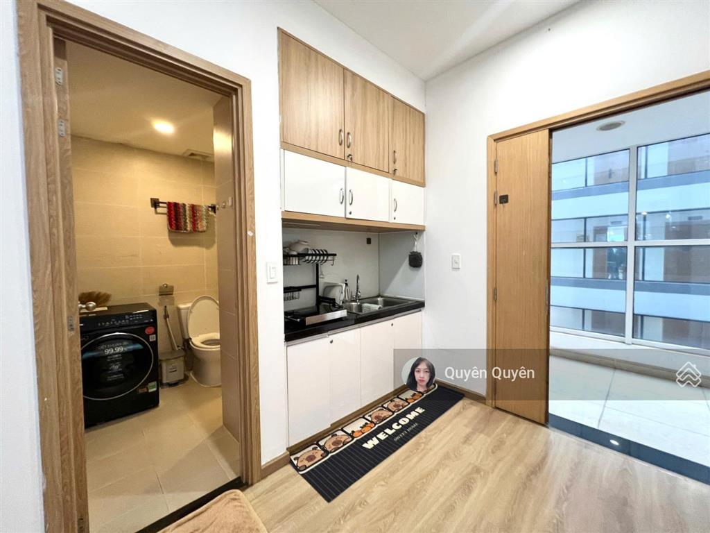 Charmington quận 10 studio 40m2  14 triệu đủ nội thất, layout cửa sổ lớn dễ decor