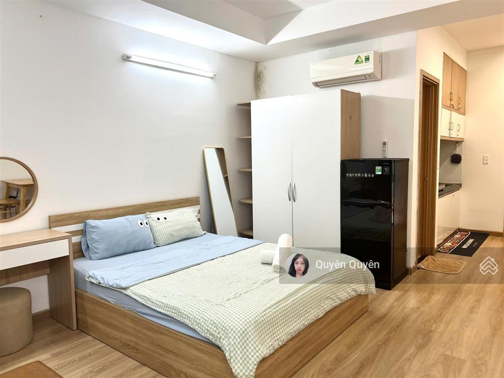 Charmington quận 10 studio 40m2  14 triệu đủ nội thất, layout cửa sổ lớn dễ decor