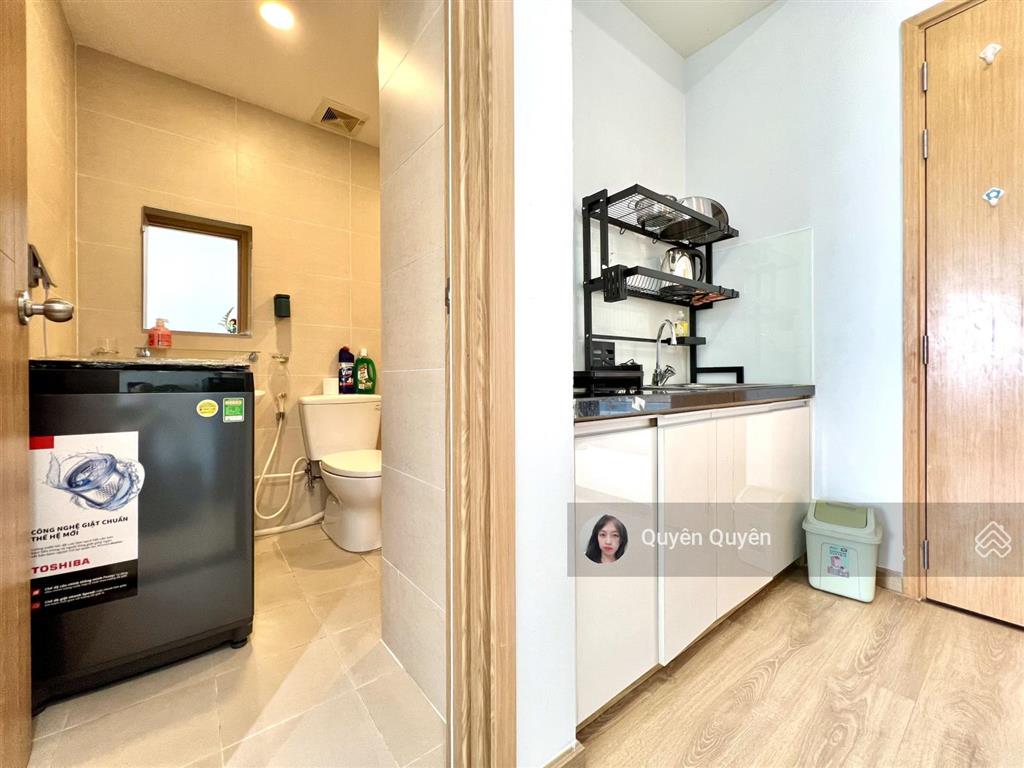Căn hộ có gác 14 triệu, có nội thất để ở/làm vp  charmington quận 10, đủ tiện ích hồ bơi gym
