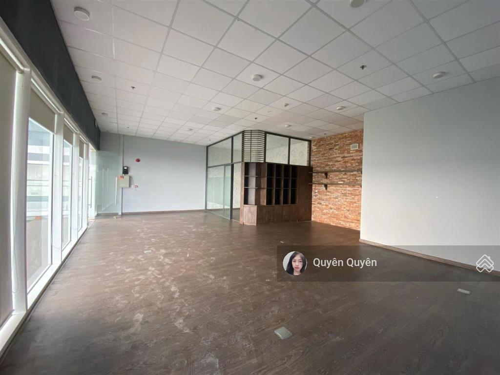 Văn phòng charmington dt m² từ 10,5 triệu/tháng, ntcb or full option  quận 10