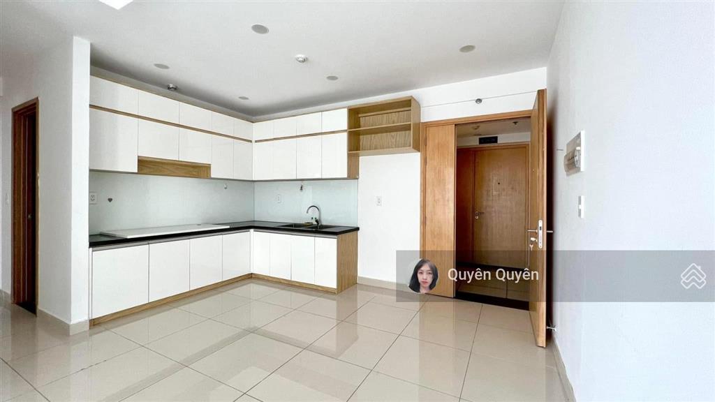 Charmington bán gấp 2pn 2wc 3tỷ700 bh 72m2, có sẵn khách thuê, view căn góc thoáng đẹp